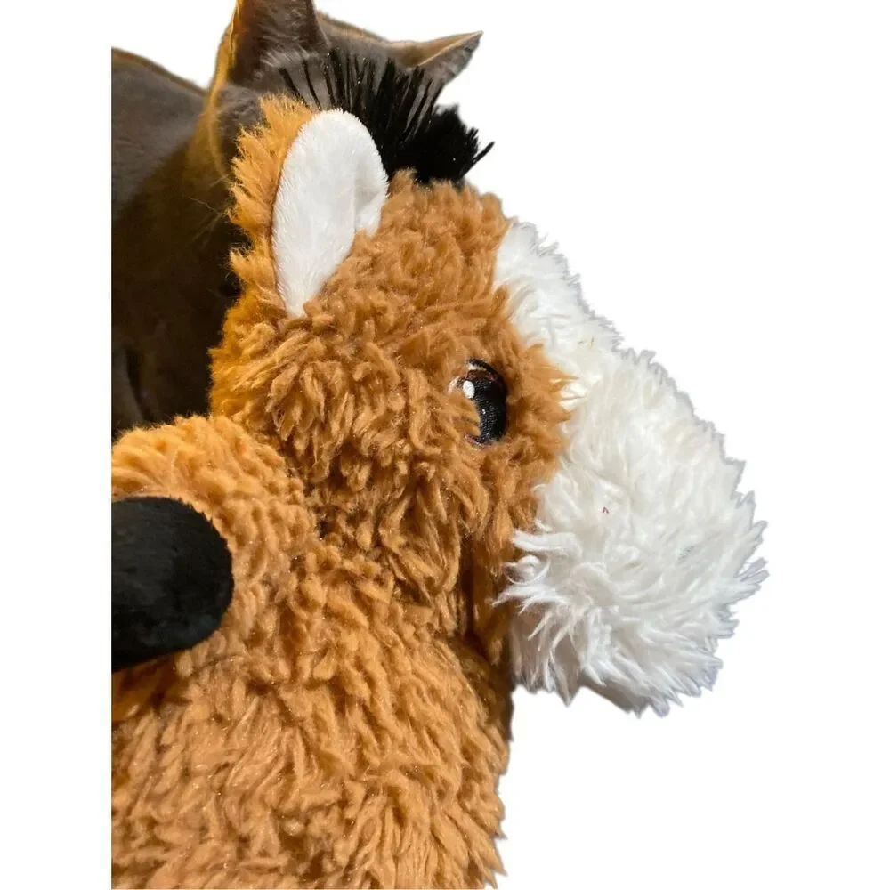 Mty international  Hand puppet horse plays, music, notes of old, McDonald, plush